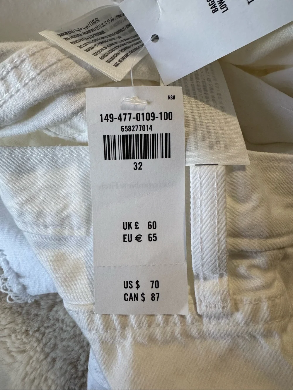 *NWT* Abercrombie low rise baggy shorts size 32/14